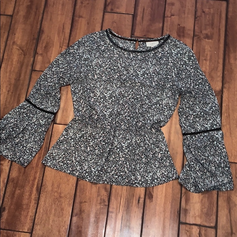 Women’s Loft floral blouse!